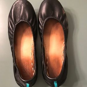 Taupe Size 7 Tieks